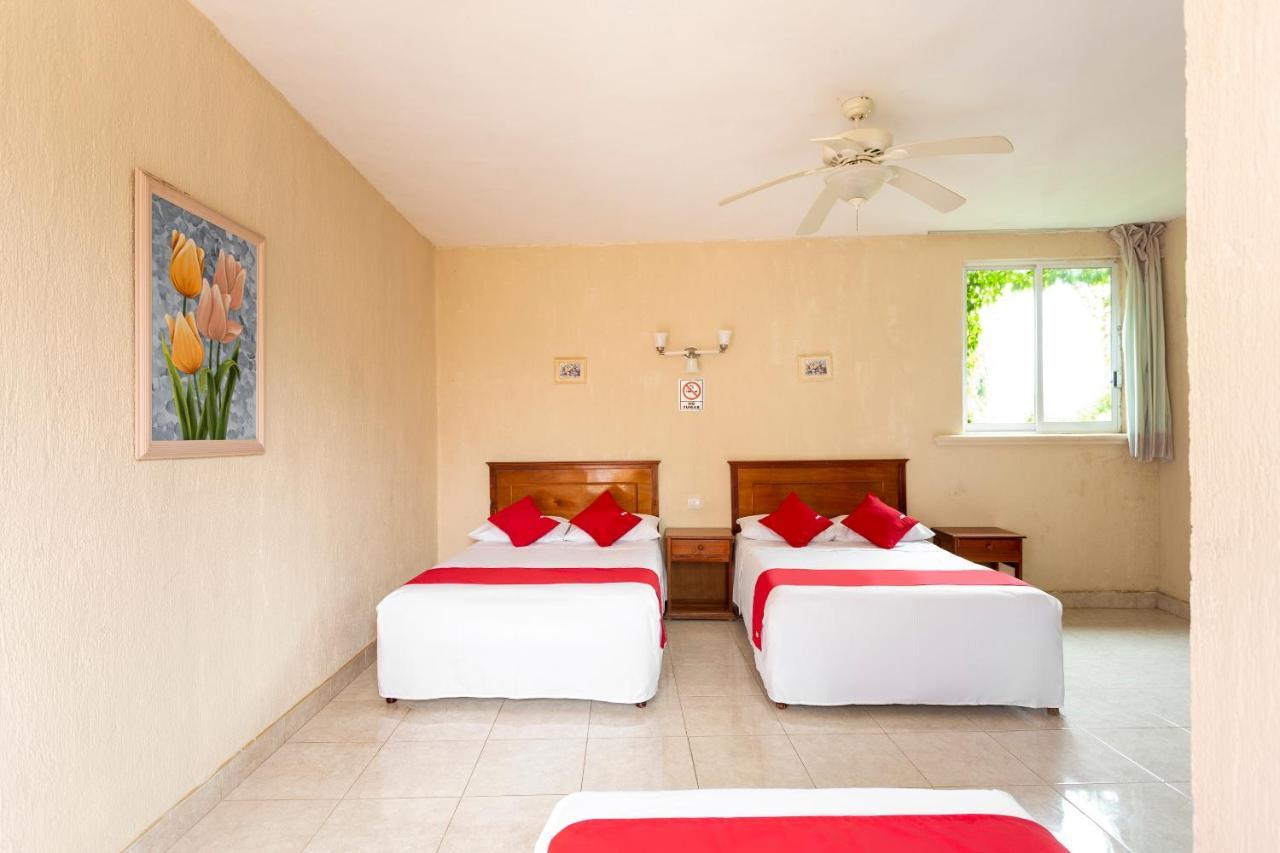 Hotel Casa Regina Felipe Carrillo Puerto Kültér fotó
